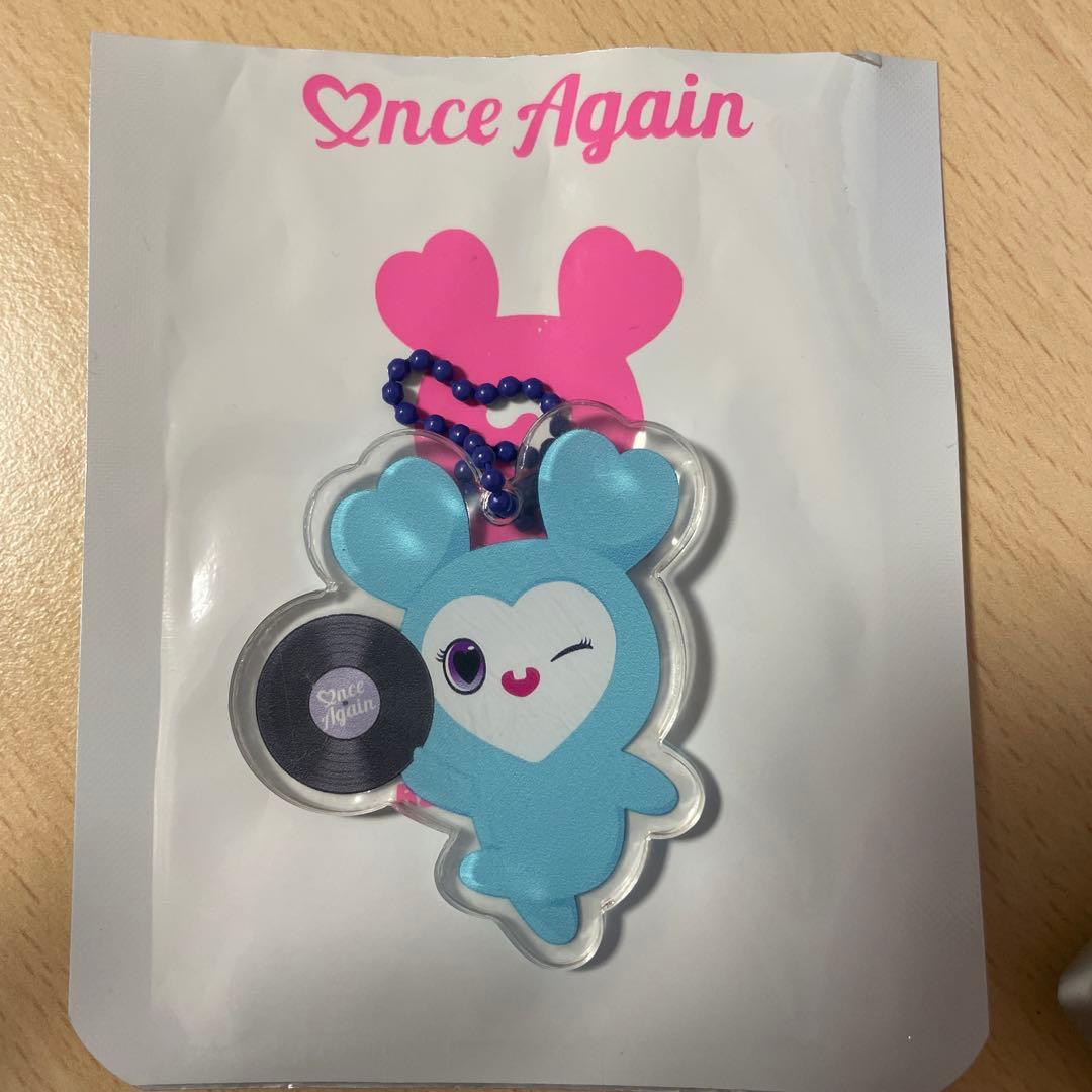 TWICE once again ランダムキーリング ナヨン - メルカリ