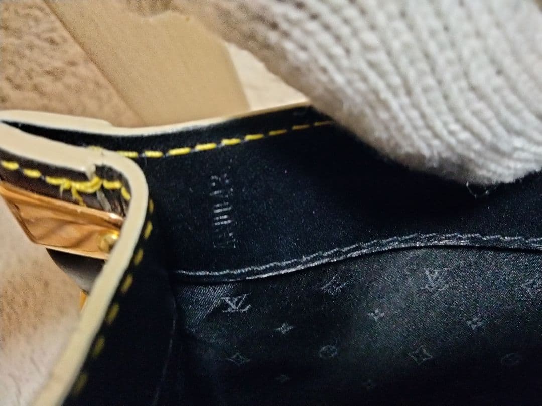 ルイヴィトン スハリ ファビユロー 黒 美品 - メルカリ