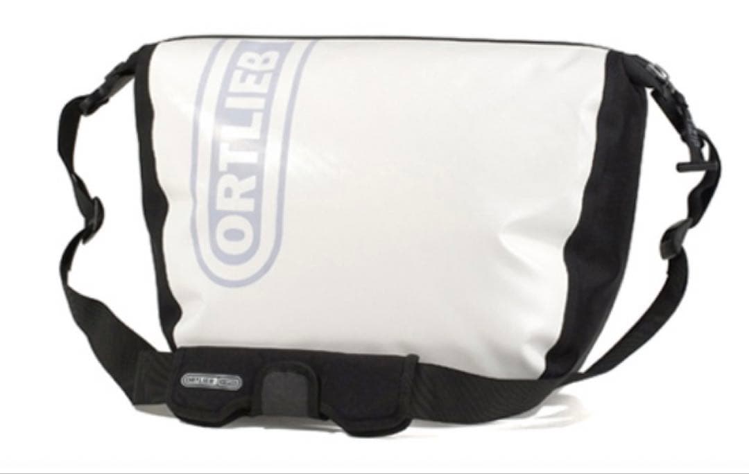 ORTLIEB Zip-City; M ショルダーバッグ 空気さえも逃がさない！ORTLIEB/オルトリーブ 完全防水のショルダー