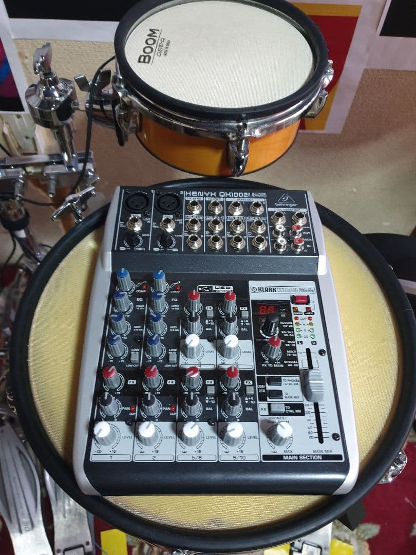 Behringer XENYX QX1002USB オーディオインターフェース Behringer Xenyx QX1002USB 10 Channel USB MIXER + FX - Perfect Circuit