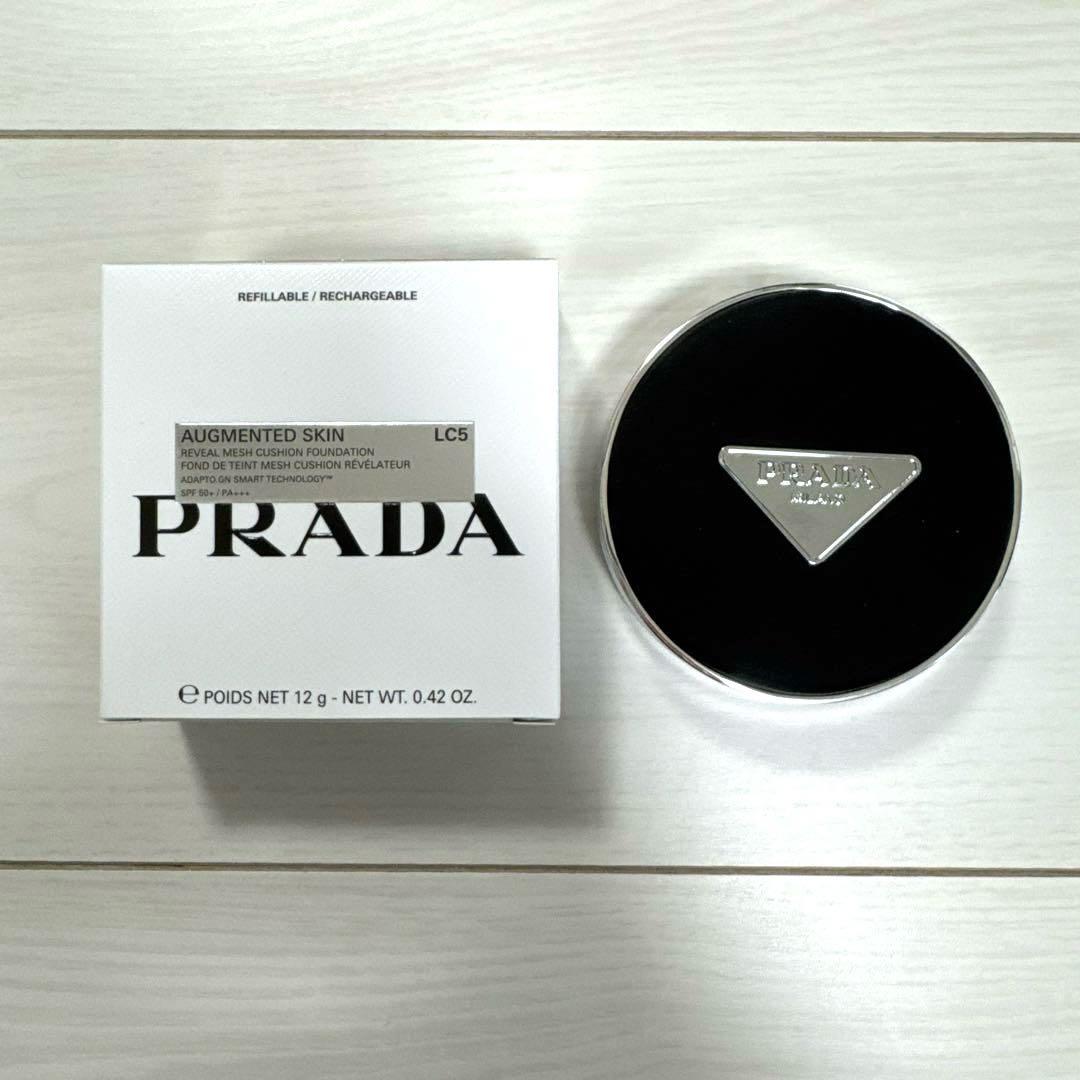 プラダ　リヴィールメッシュクッションファンデーション LC5 Lc5 - ライトクール Prada Reveal Mesh Cushion Foundation - Lc5