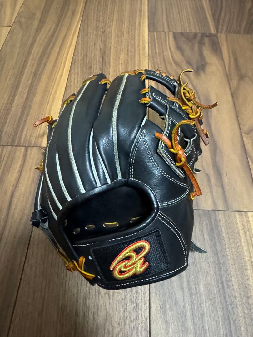 ドナイヤ　軟式内野用 ドナイヤ Donaiya(ドナイヤ） 軟式グラブ 内野手用【山田哲人選手使用