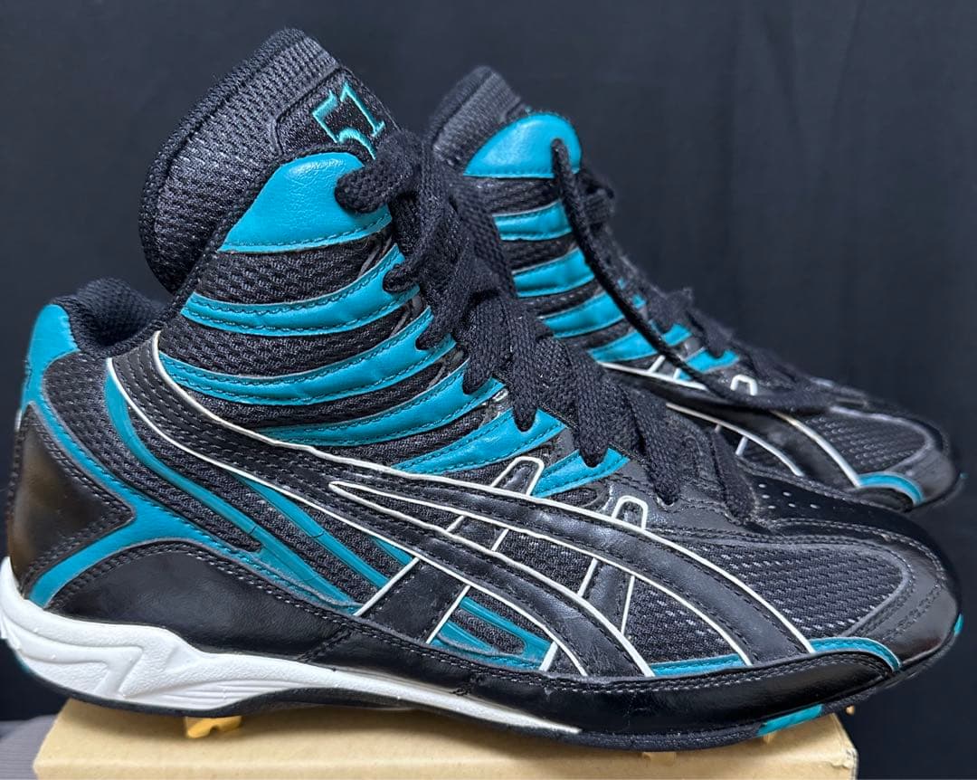 廃盤品・超希少・未使用】2002 イチローモデルスパイク アシックス27.0