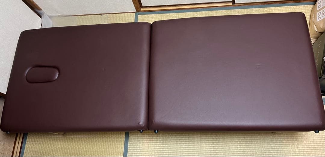world JB 施術用　折りたたみ マッサージベッド　ダークブラウン World JB 折りたたみマッサージ用ベッド 施術台 ブラウン ケース付き