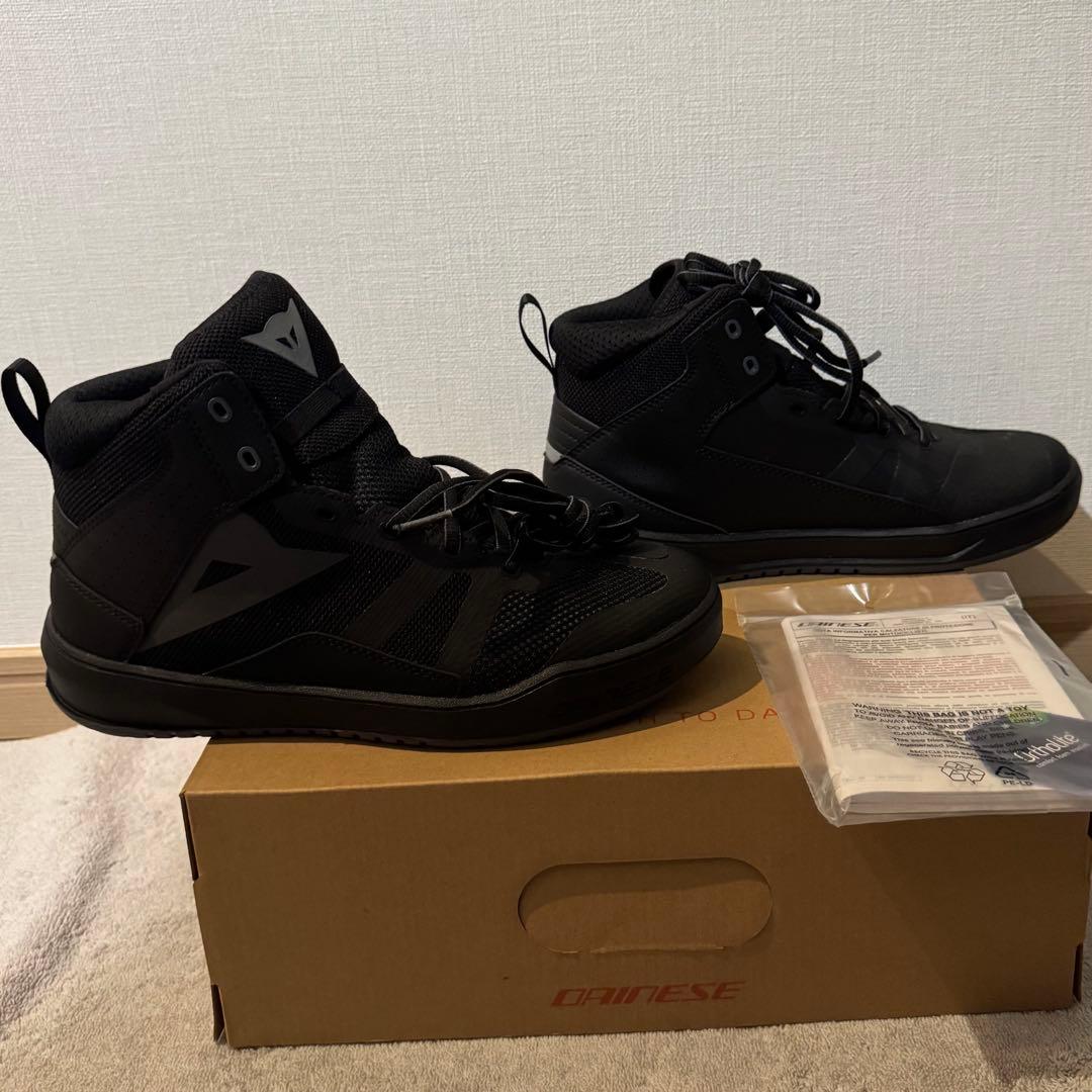 新品 DAINESE SUBURB AIR 27.0cm サイズ41 ダイネーゼ