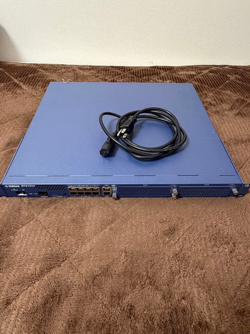 ヤマハ　YAMAHA RTX3500 ラックマウント型ネットワーク機器 青 YMO-RACK1U 特長
