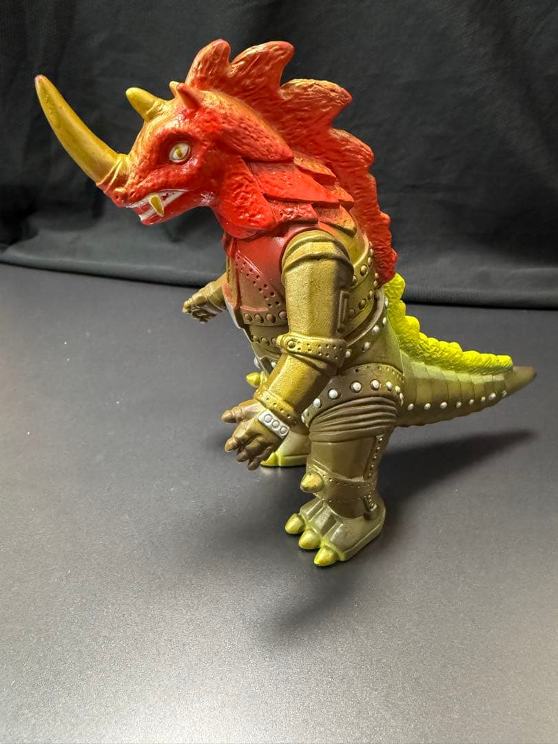 お買い得3体セット】怪獣コマンドパワー軍団 - メルカリ