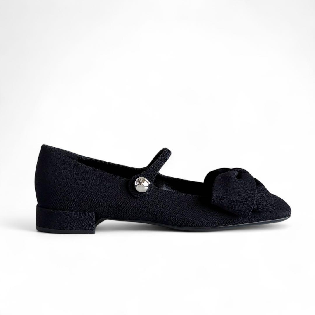 未使用 VALENTINO ボウジェーン クレープファブリック バレリーナ 現行