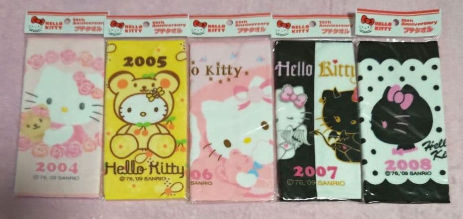 キティ 35周年限定 プチタオル 1974〜2008 35種類 コンプリート