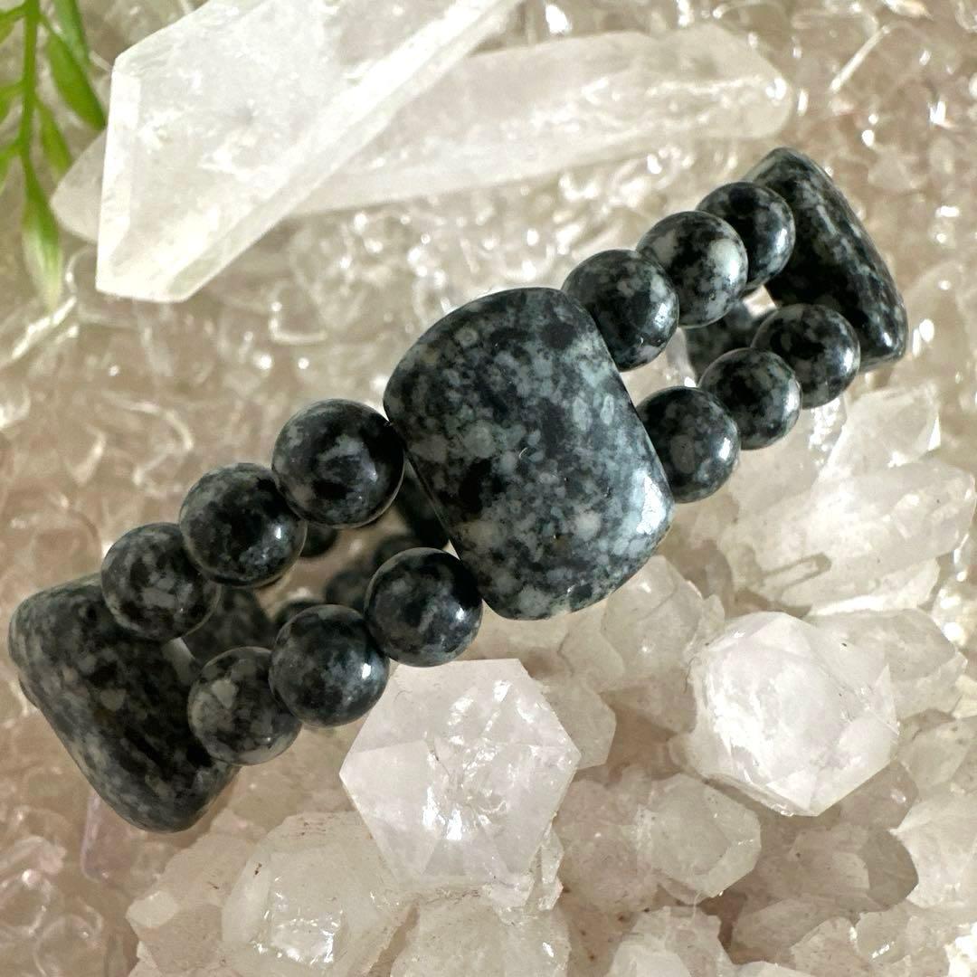 遠野霊石】龍神スペシャルバングル｜超高波動・幸運を引き寄せる神石