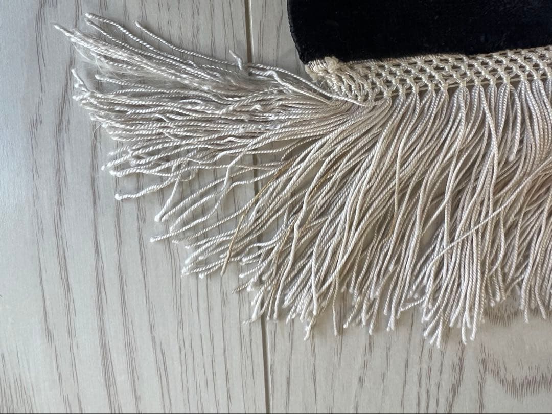 シルク ペルシャ絨毯 202×135 クムアフマディ工房 - メルカリ