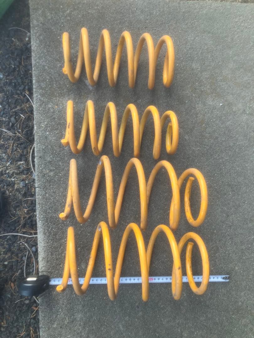 レクサス ct200h ダウンサス　zoom ズーム 　中古　前後　CT レクサス ct200h ダウンサス zoom ズーム 中古 前後 CT レクサス