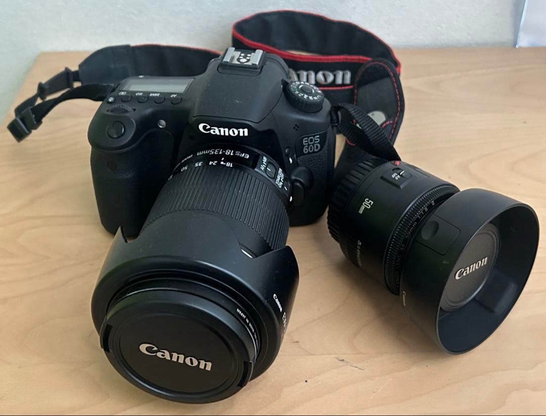 Canon EOS 60D デジタル一眼レフカメラ　EW-73B ES-62 ショット数わずか521回✨Canon EOS 60D✨高性能ハイアマチュア機