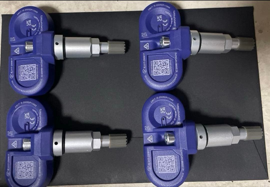 空気圧センサー テスラモデル3 モデルY Bluetoothタイプ4個セット 61+eWWNC6yL._AC_UF350,