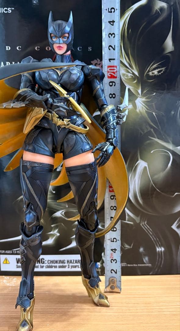 値下げ Play Arts 改バットマン & バットガール