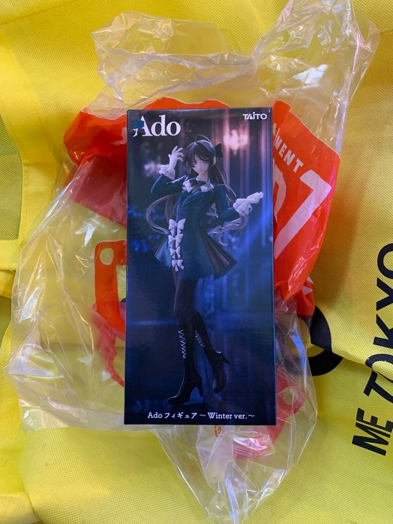 【ラウンドワン限定】Ado フィギュア～Winter ver.~ Ado フィギュア Winter ver. ラウンドワン限定 - メルカリ