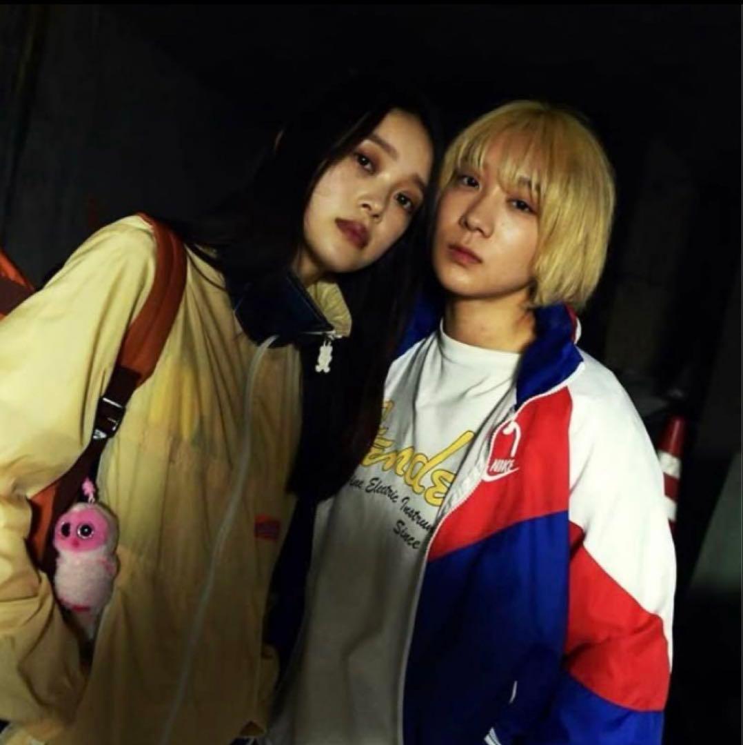 NIKE ナイロンジャケット ベイビーわるきゅーれ 伊澤彩織、まひろXL