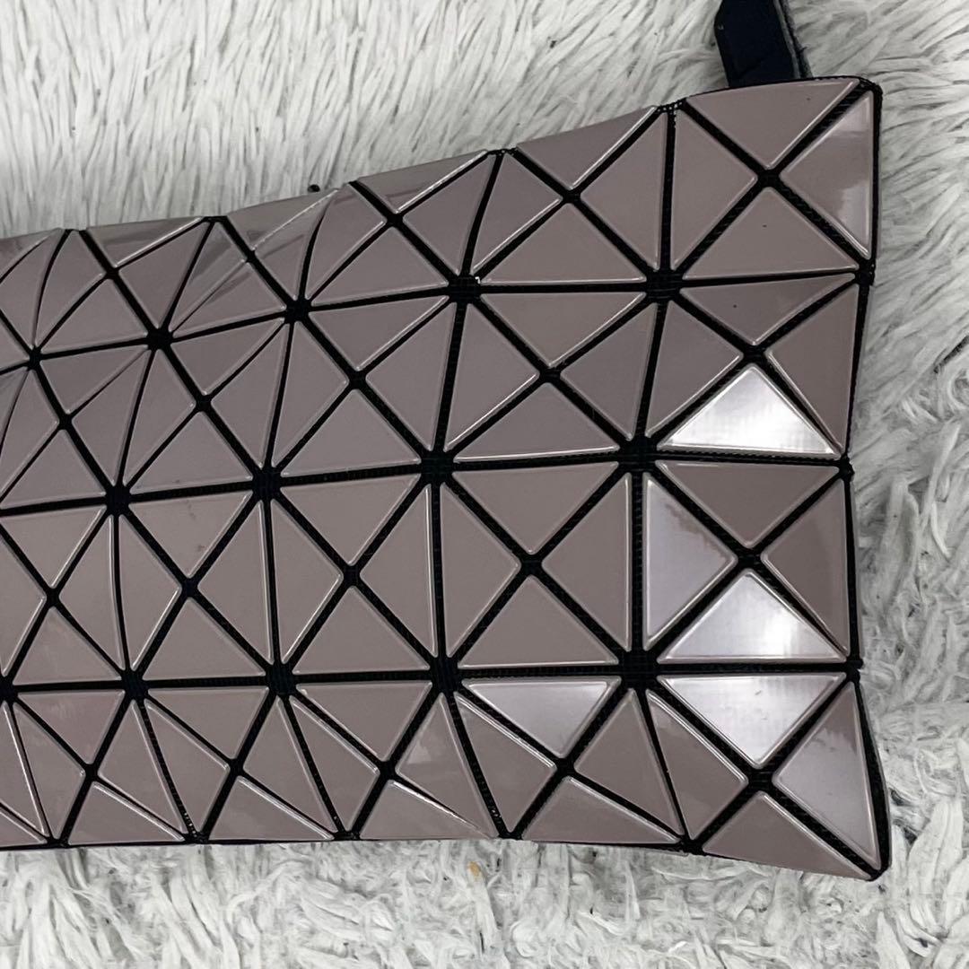 極美品 バオバオイッセイミヤケ レザー ショルダーバッグ ファスナー