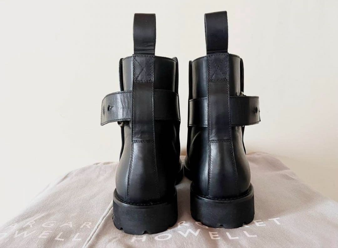 未使用 定価18万 2023新作 マーガレットハウエル レザーストラップ