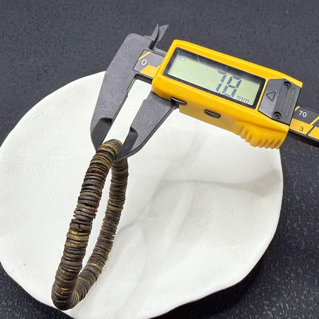 R023 全沈水極上緑油ガロ 沈香 原木 香木 高級品 重さ 8.4g