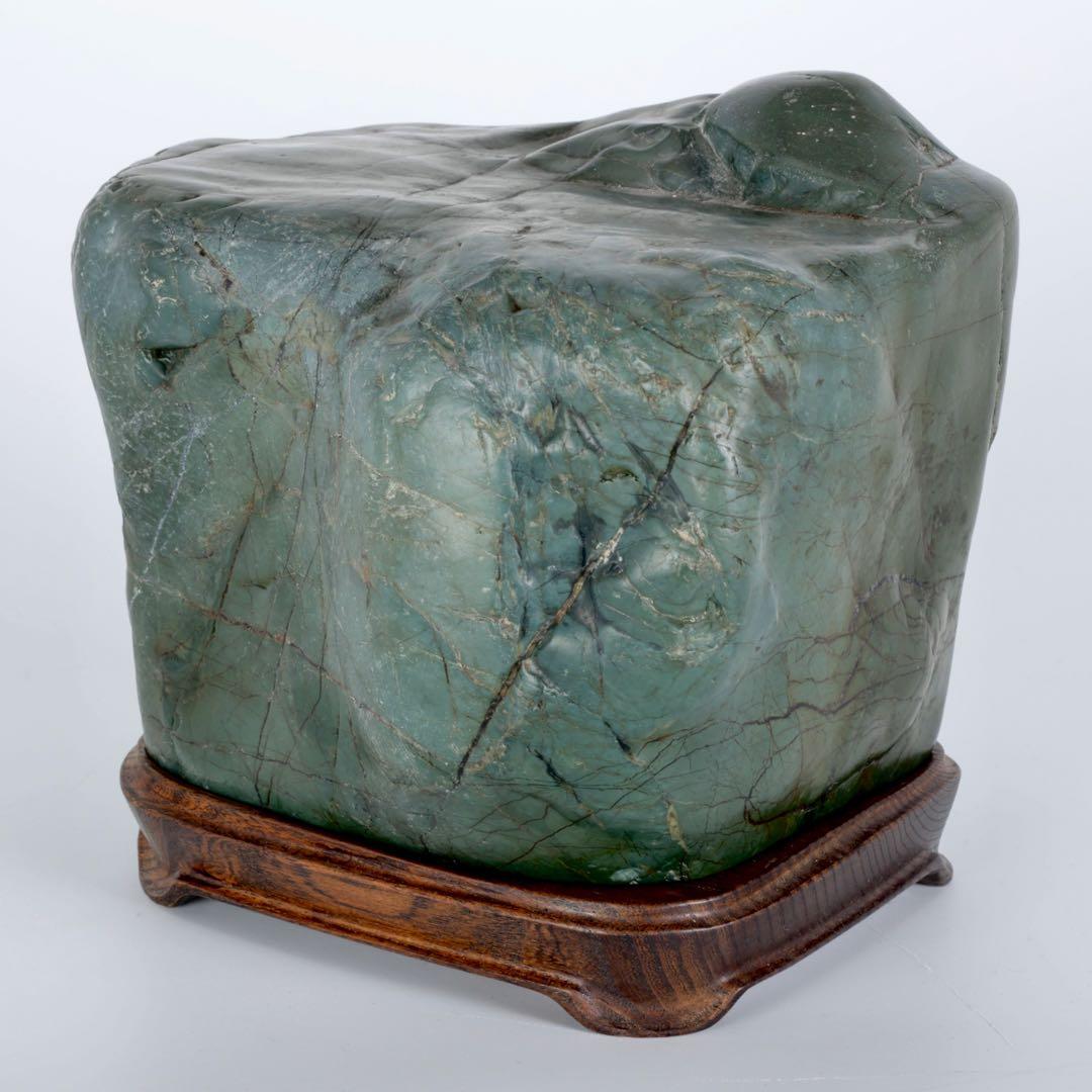 ウ*ム様 神居古潭石 水石 北海道産 8.4kg 台座付 鑑賞石 盆石 景石 天