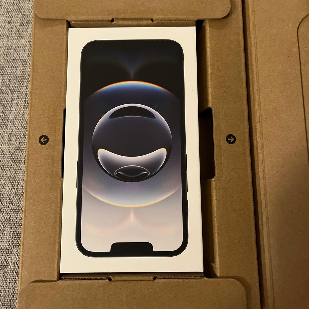 【新品未開封】iPhone 16e 128GB（ブラック） iPhone 『新品未開封』Apple(アップル)iPhone 16 128GB black 黒