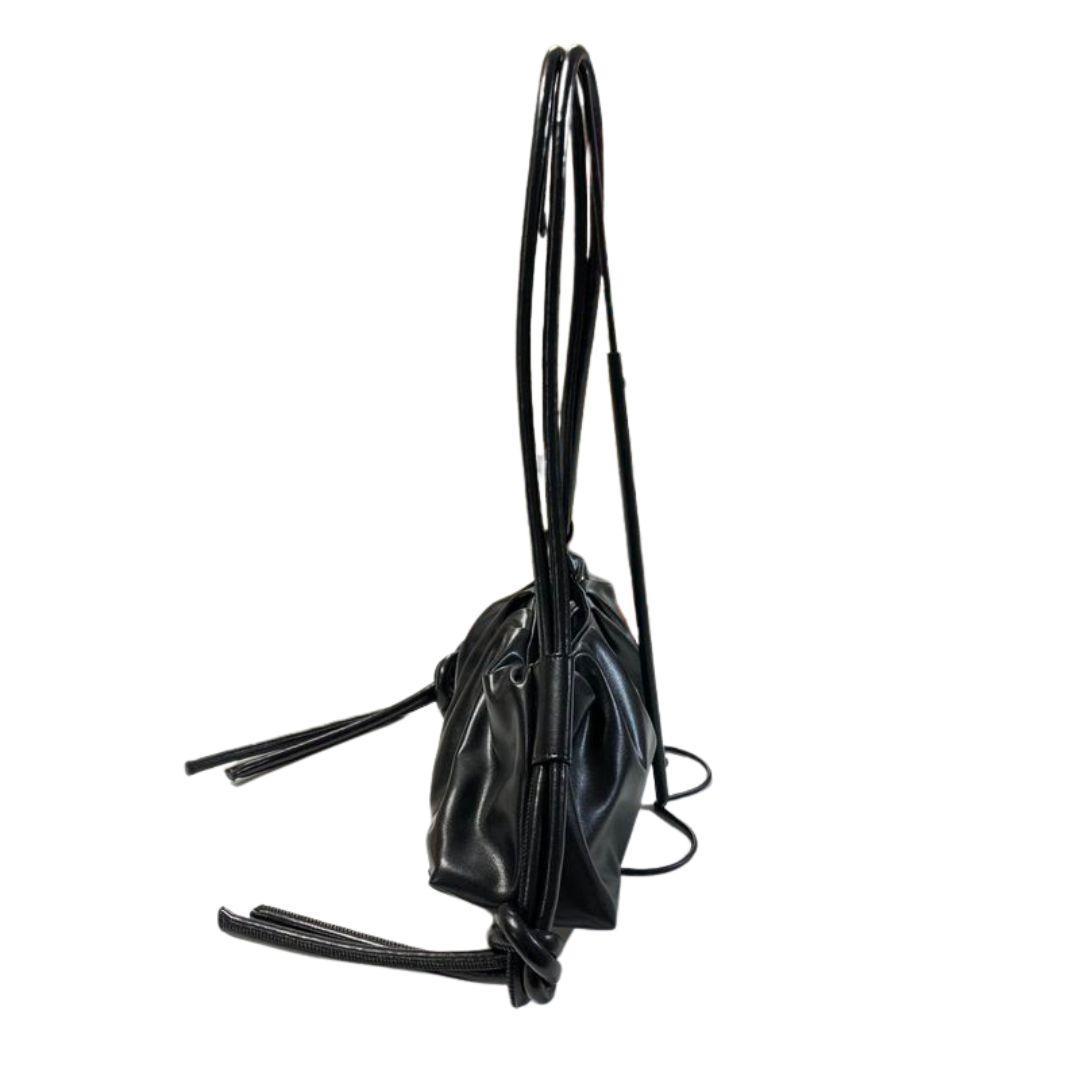 美品 OLEND オレンド dumpling bag ダンプリングバッグ 黒 - メルカリ