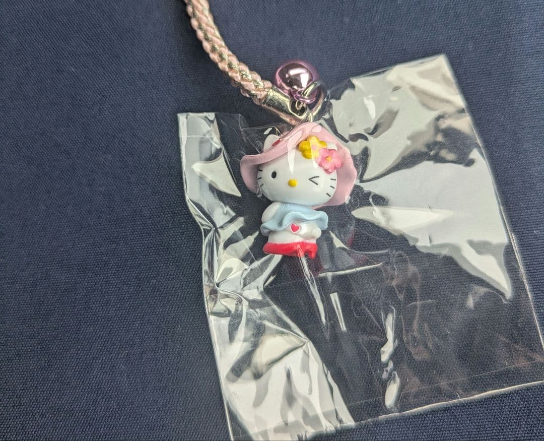 ハローキティ 銀座カンカン娘 - メルカリ