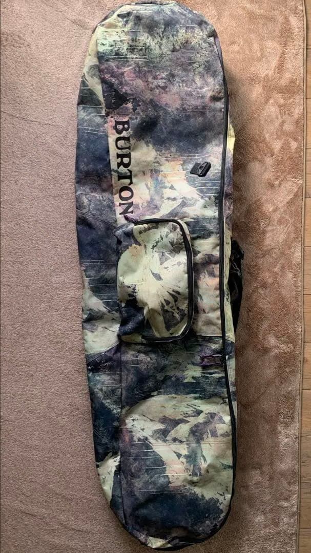 Burton バートン スノーボードケース 156cm 迷彩柄 BURTON（バートン） ボードケース BURTON Space Sack 156cm ボード