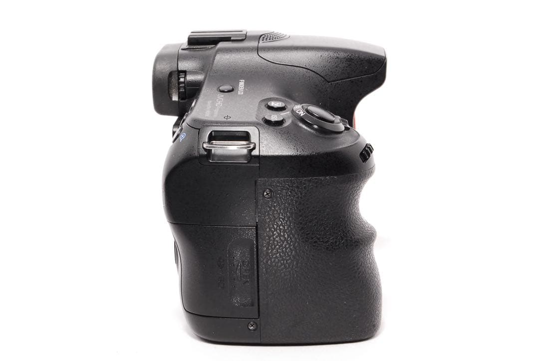 すぐ使える◇SONY α57◇Wレンズセット◇一眼レフカメラ◇スマホ転送