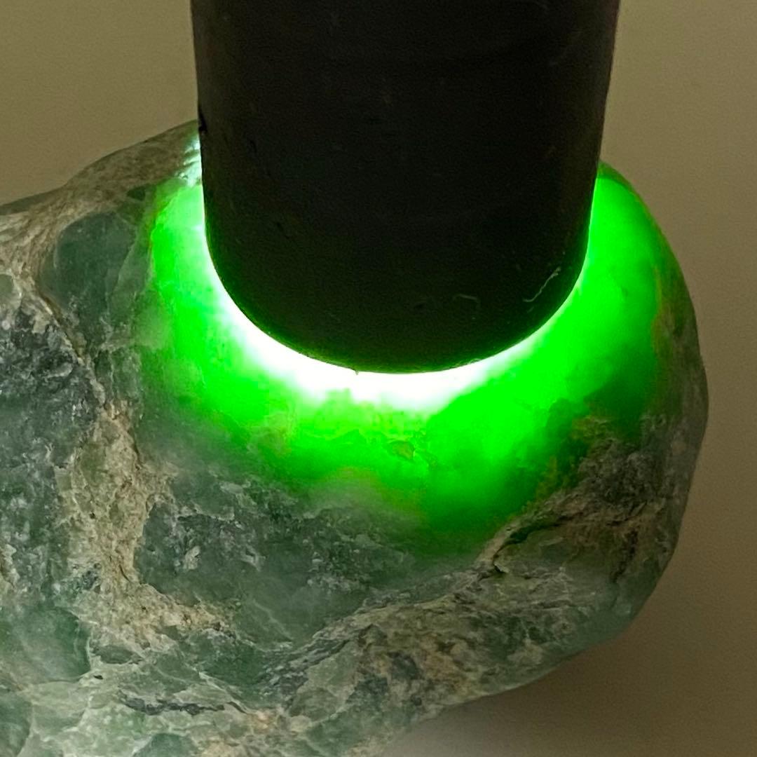 糸魚川翡翠 金山谷 濃緑 73.0g - メルカリ