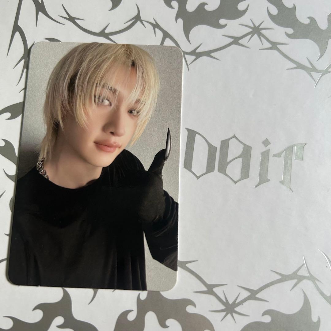 スキズ バンチャン doit EVIL SKZOOスピーカー ランダムトレカ - メルカリ