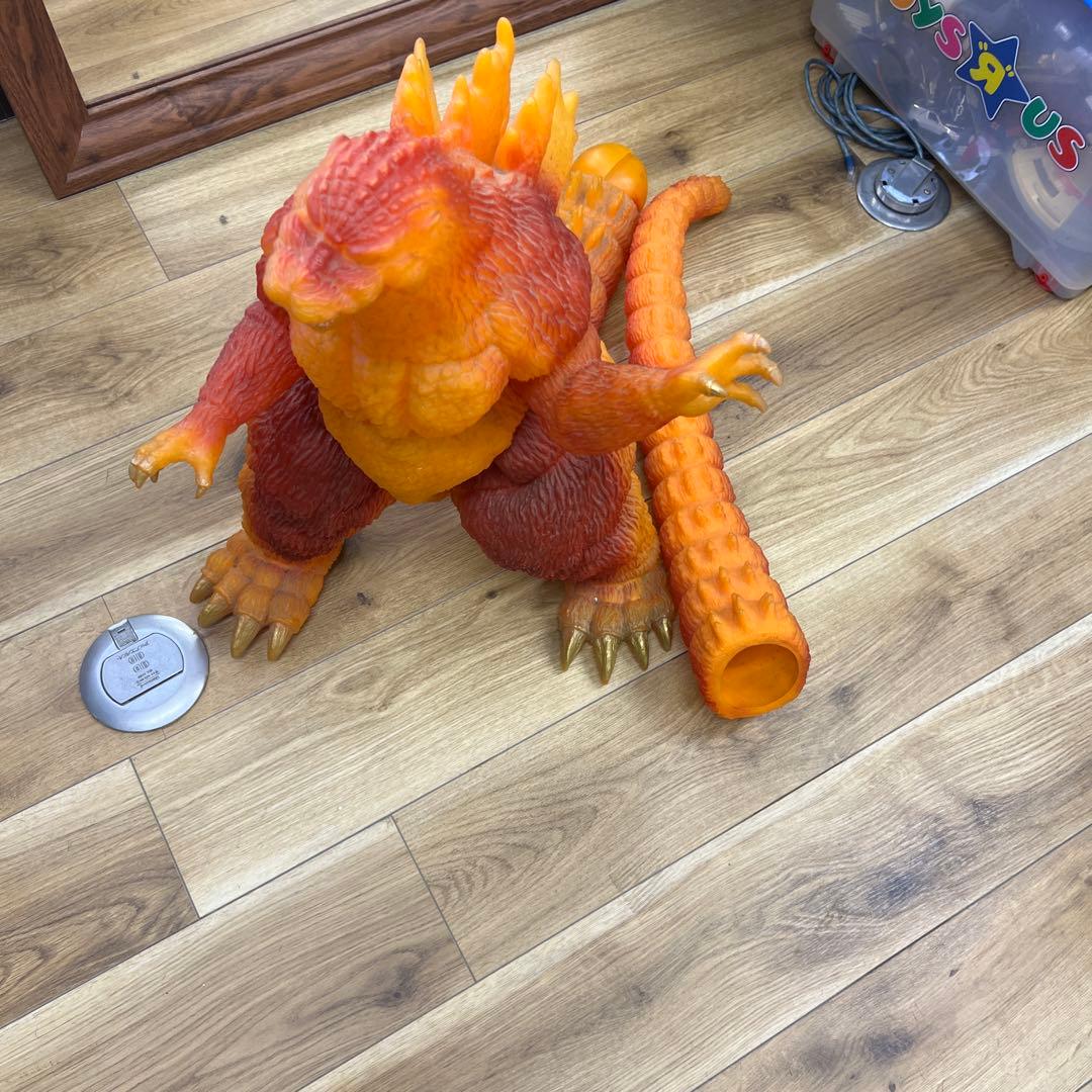 オレンジ ゴジラ フィギュア 120センチ Amazon.com: Super7 ULTIMATES! Toho Blazing Godzilla (1200º Clear