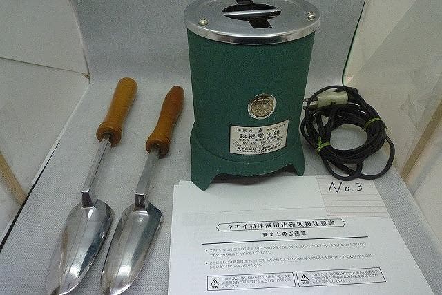 本体未使用　ハタミシン和裁電化鏝　和裁こて 　和裁コテ　　鏝２本付 No.3 2026年最新】鏝 和裁 タキイの人気アイテム - メルカリ