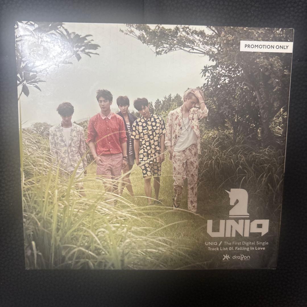レア】UNIQ fall in love CD サイン入り