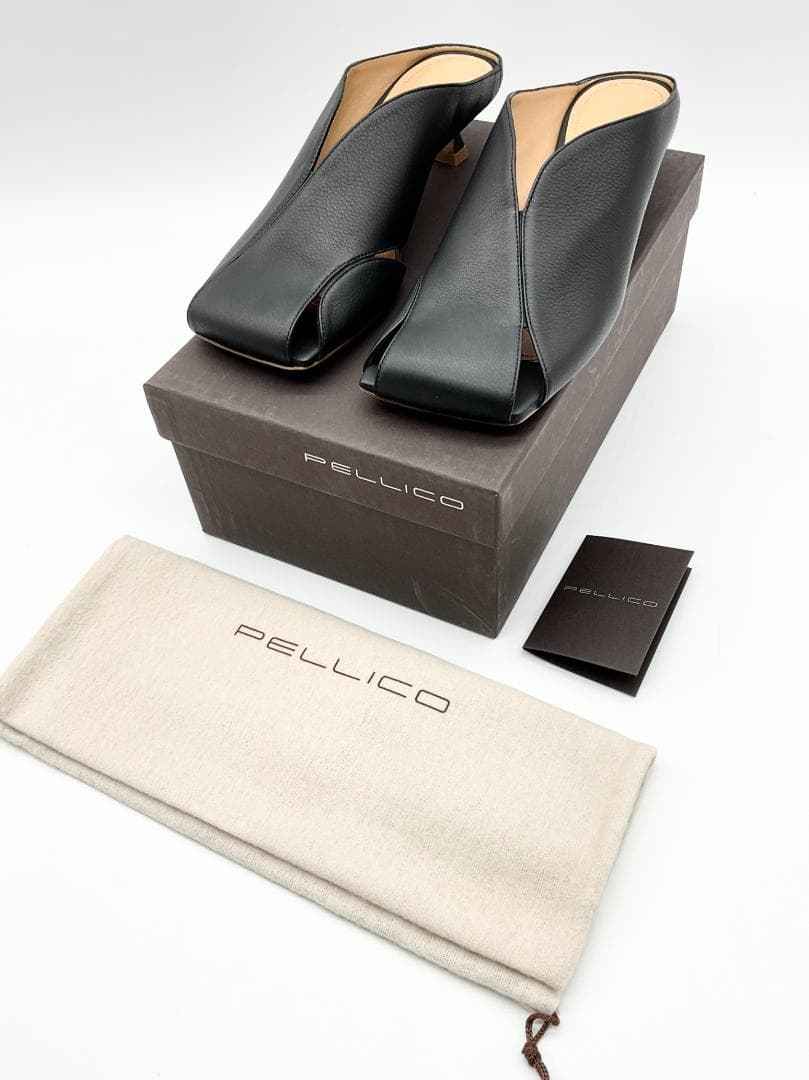 24.5【新品】PELLICO ディープカットミュール 定価64900円 - メルカリ
