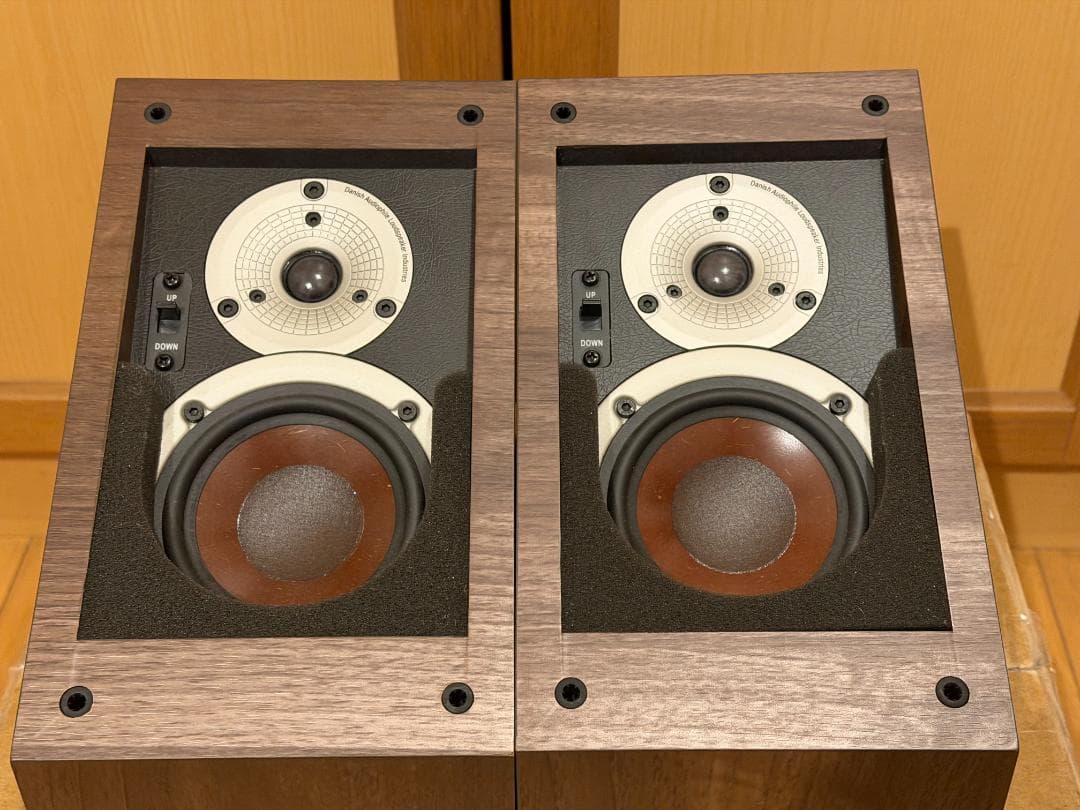 DALI ALTECO C-1 （ペア）ウォルナット - メルカリ