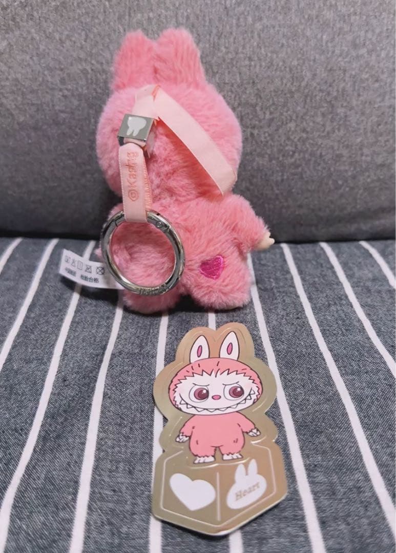 THE MONSTER PIN FOR LOVE ラブブ シークレット ハート - メルカリ