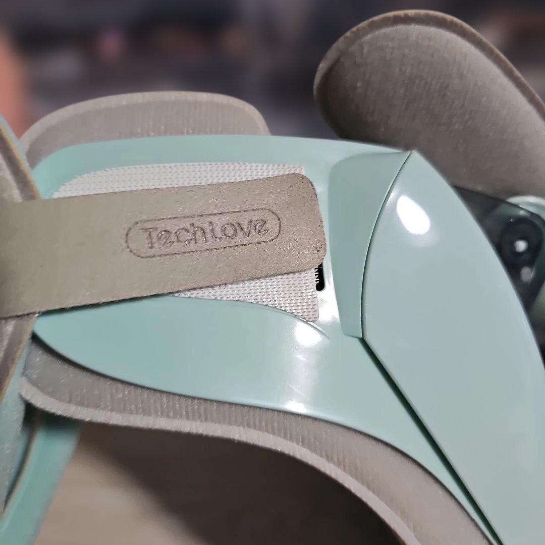 TechLove ネックストレッチャー ミントグリーン ポンプ付き - メルカリ