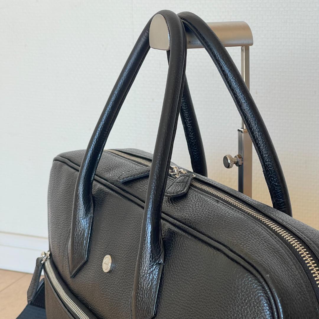 yuji037466様】hinn エンボスレザー ビジネスバッグ - メルカリ