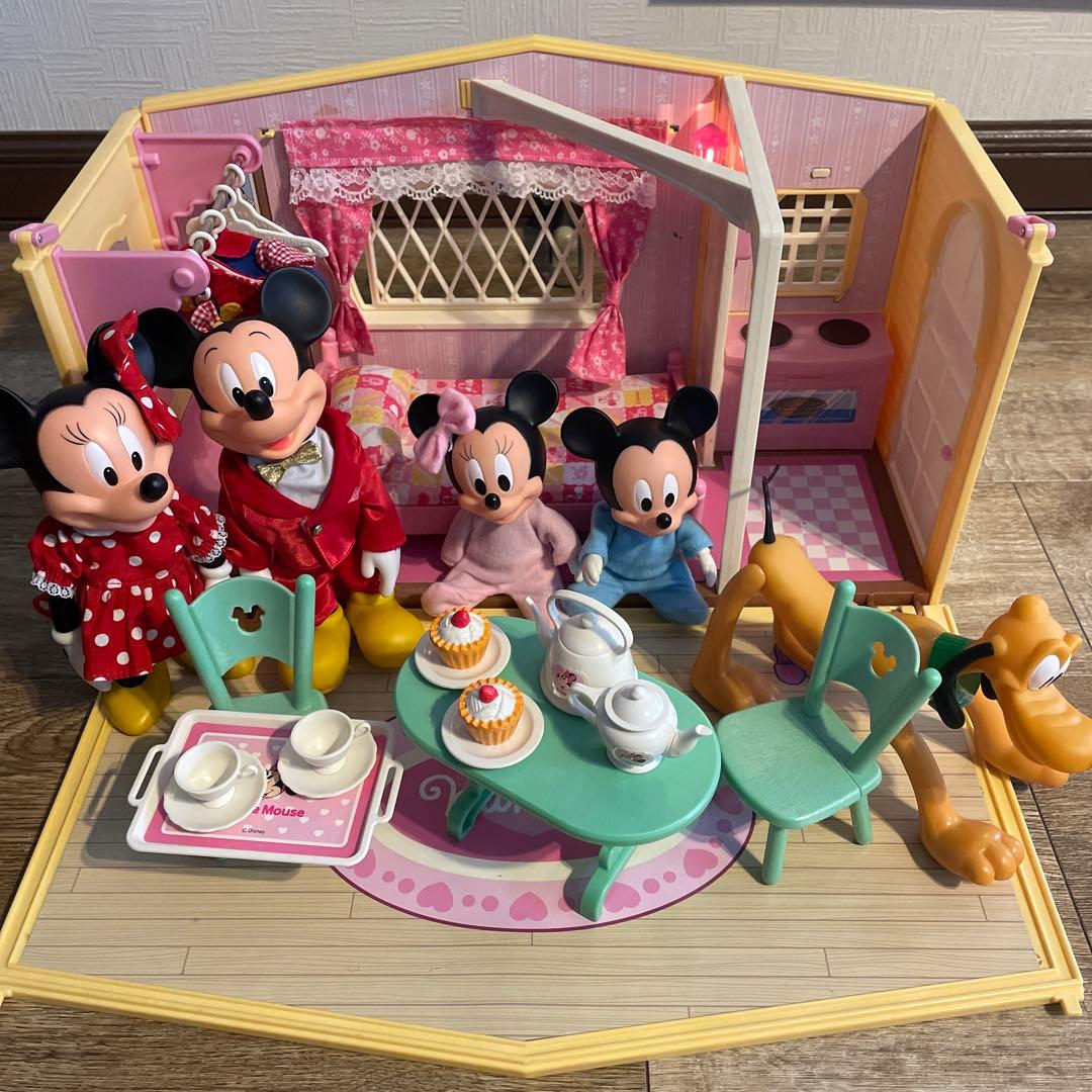 ディズニー ミニー 森の小さなホテル ミッキー 着せ替え ドール ベビー