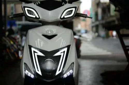 シグナス3型GAMMAS デイライト LED フラッシャー セットライトスモーク GAMMAS デイライト LED フラッシャーセット ライトスモーク シグナスX