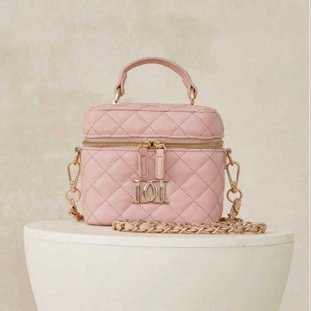 darich キルティングスクエアミニバッグ ピンク ゴールド金具 ゴールドパーツ】キルティングスクエアミニバッグ – Darich (ダーリッチ)