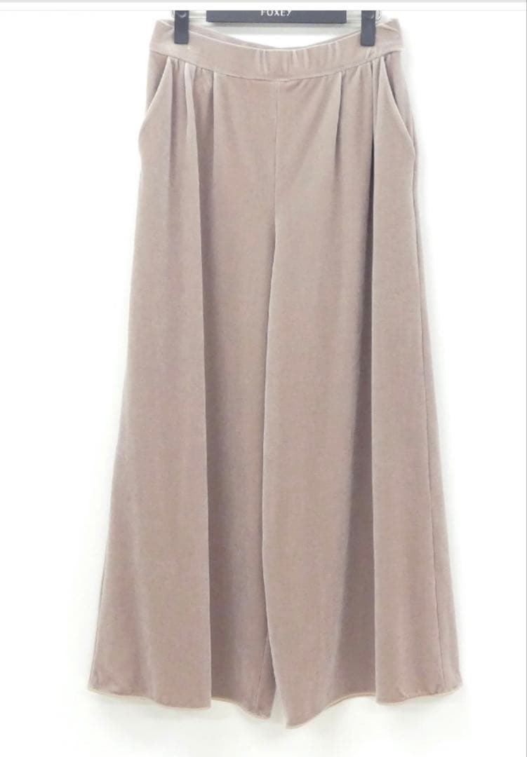 フォクシー　2023年　ベロア　パンツ 39140 Pants “Sporty L” – FOXEY 公式オンラインブティック