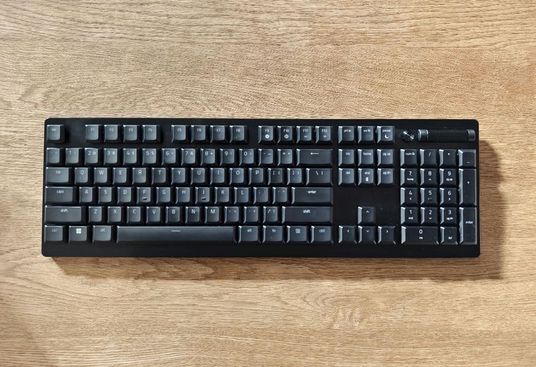 Razer DeathStalker V2 Pro キーボード 超スリムなワイヤレスキーボード - Razer DeathStalker V2 Pro | Razer