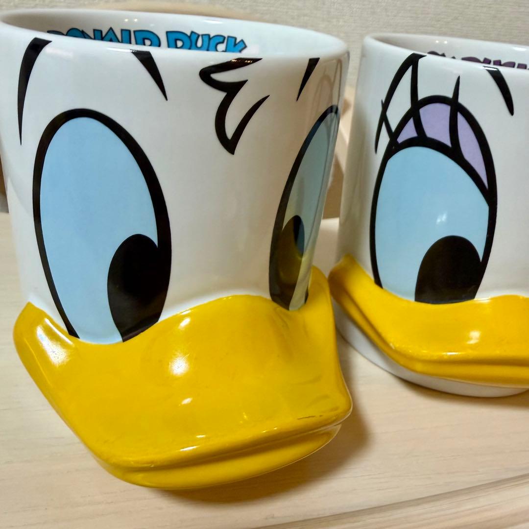 ディズニー ドナルド デイジー マグカップ 2個セット - メルカリ