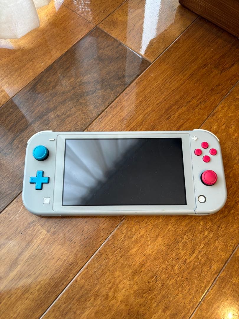 Switch Light (ザシアン・ザマゼンタ) ジャンク品 - メルカリ