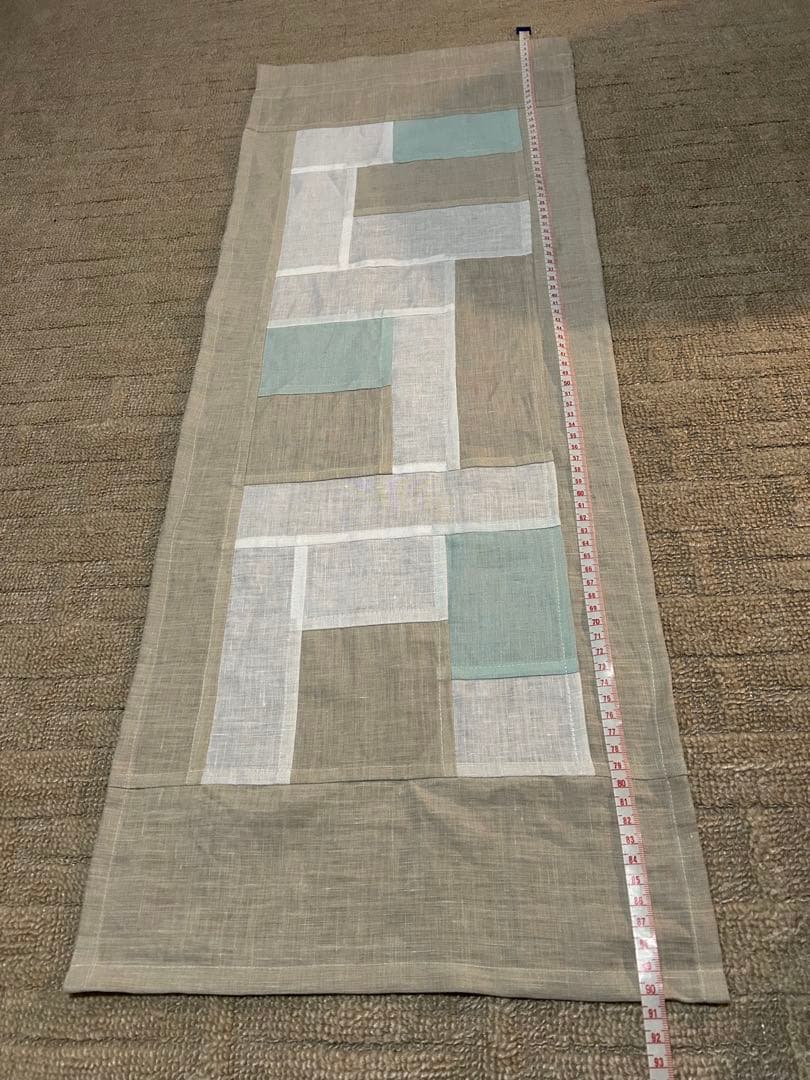 「かすみページです！！！」生成色とオフとペパーミントのポジャギ