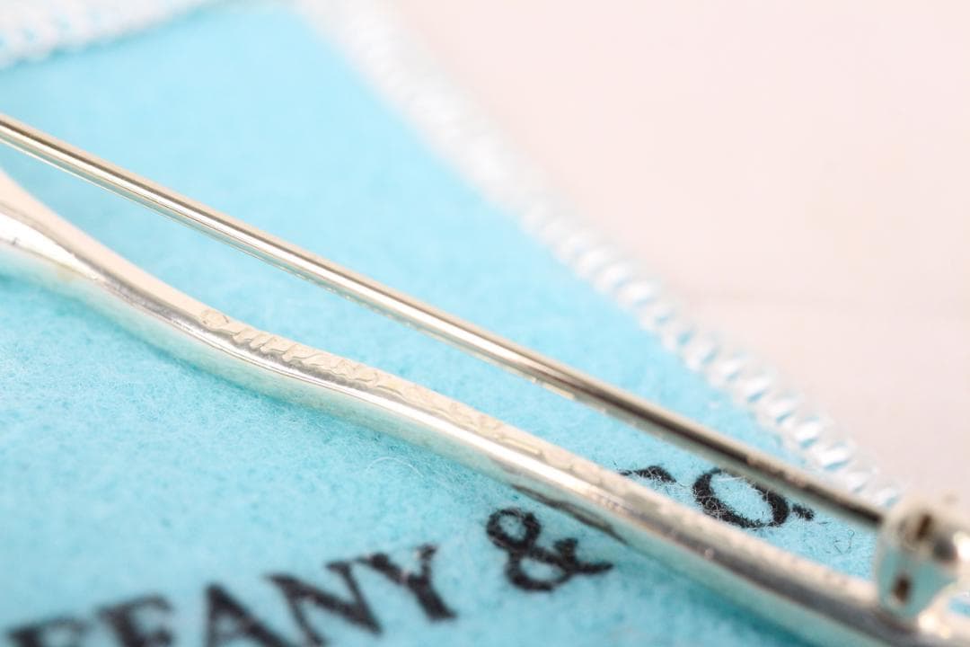 ◎ティファニー ブローチ イチョウモチーフ 銀杏 ピンバッチ シルバー