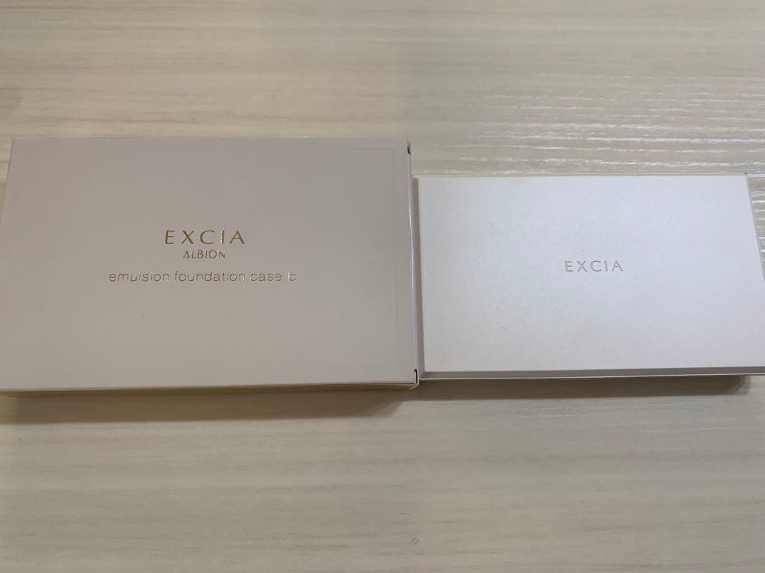 アルビオン　エクシアEXCIA エマルジョンファンデーション　ミディアムオークル EXCIA 国内正規品 アルビオン エクシア アンテリサンス ブライト